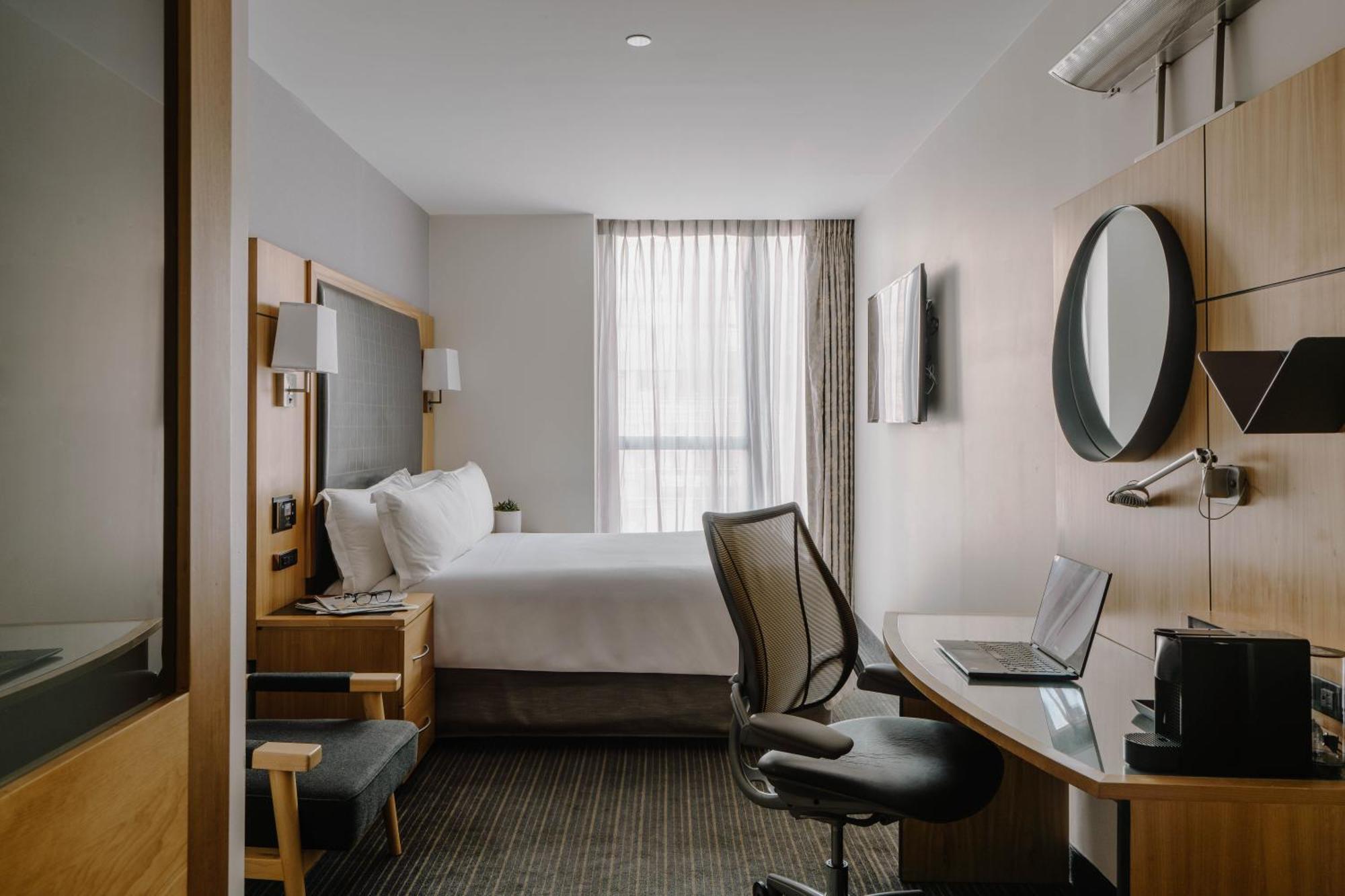 Club Quarters Hotel World Trade Center, Ню Йорк Екстериор снимка