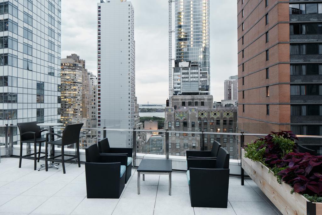 Club Quarters Hotel World Trade Center, Ню Йорк Екстериор снимка